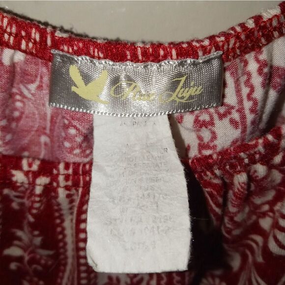 COPY - One blouse - Picture 2 of 16